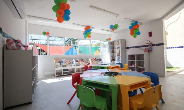 Ação é voltada para  pais e mães que não contam com uma rede de apoio para cuidar das crianças durante a votação (Foto: Nina Xará França/Prefeitura do Recife)