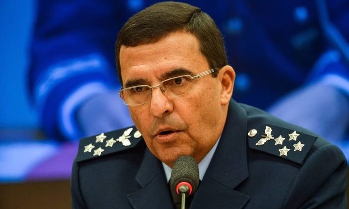 Carlos Almeida Baptista Junior, ex-comandante da Aeronáutica (Foto: Fábio Rodrigues Pozzebom/Ag. Brasil)