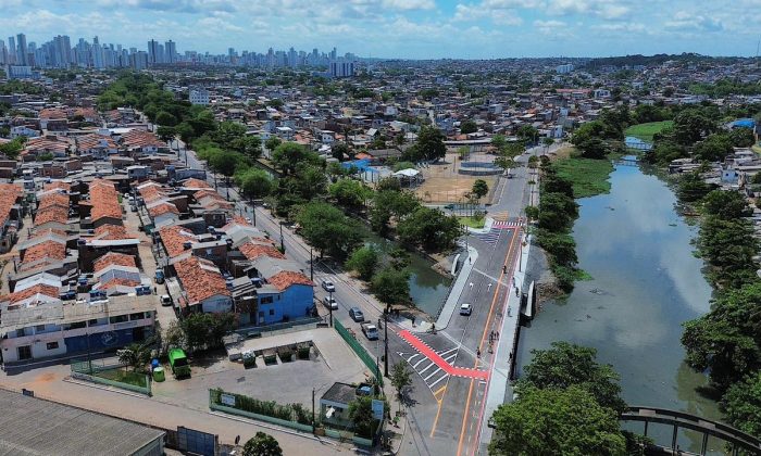 Com 36 metros de comprimento e 14 metros de largura, Ponte do Arruda possui duas faixas de rolamento, ciclovia e calçadas (Foto: Diego Nigro/Prefeitura do Recife)