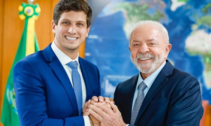 João Campos e Lula, no Palácio do Planalto, nesta terça, 10/2 (Foto: Ricardo Stuckert/Presidência da República)