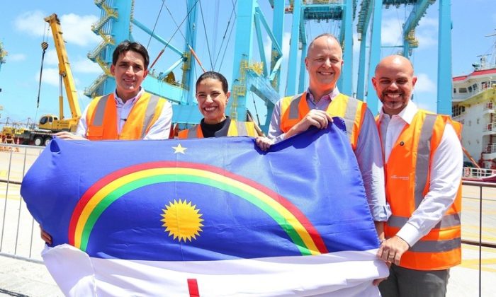 Silvio Costa Filho e Raquel Lyra, em Suape (Foto: Wesley D'Almeida/Divulgação)