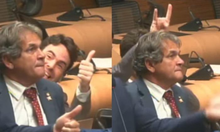 Ato ocorreu durante sessão da Câmara de 10 de fevereiro (Foto; Reprodução/Youtube)