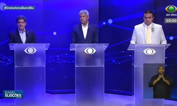 ACM Neto (União Brasil), Jerônimo Rodrigues (PT) e Ronaldo Mansur (PSOL), no debate da Band Bahia (Foto: Reprodução/Band Bahia)