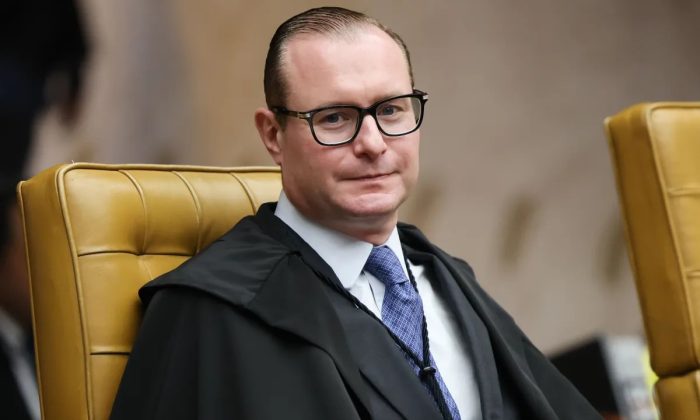 Decisão do ministro Cristiano Zanin valerá para as 72 horas que antecedem o pleito e para as 24 horas posteriores (Foto: Ton Molina/STF)