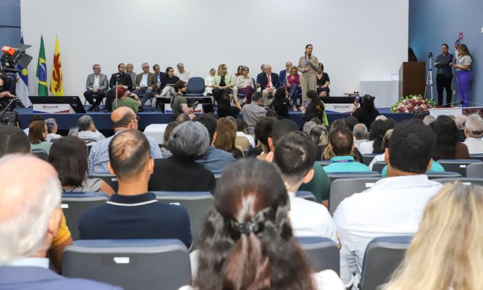 Raquel Lyra na solenidade no Procape (Foto: Yacy Ribeiro/Secom)